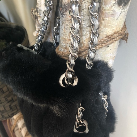 ALDO - Plush Handbag - Picture 2 of 6